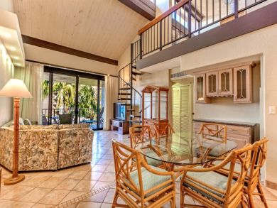 Kaanapali Luxury Two plus loft Vacation Condo